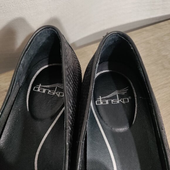 Dansko Oksana Leather Snakeskin Embossed Size 38 US 8 Black Shoes Loafer - Picture 6 of 10